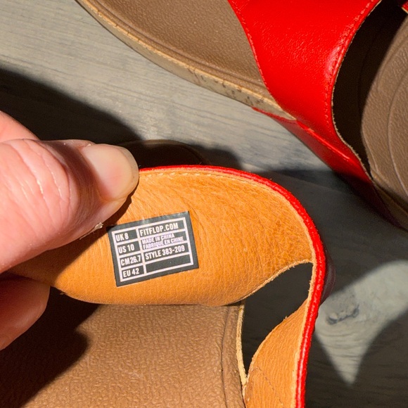 Fitflop women’s 10 flip flop sandals Red cork skinny leather thong comfort nwot - Picture 6 of 8